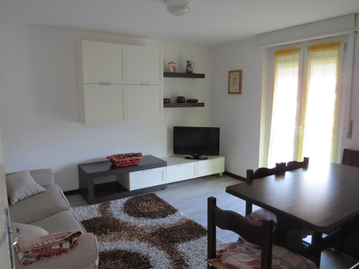 Casa Michela Parking Free Domodossola Lägenhet Exteriör bild